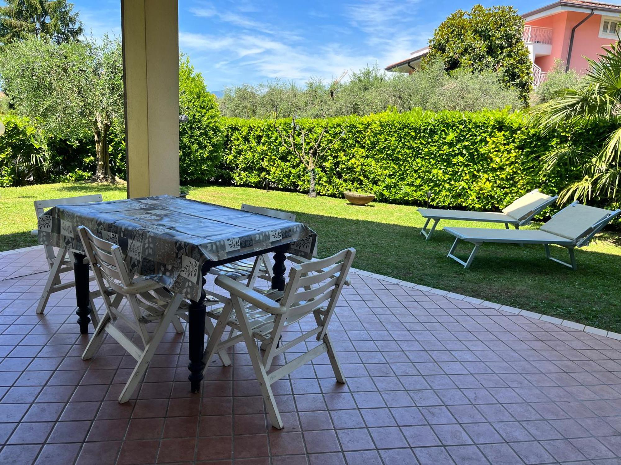 Garden Apartment Lazise Exterior foto